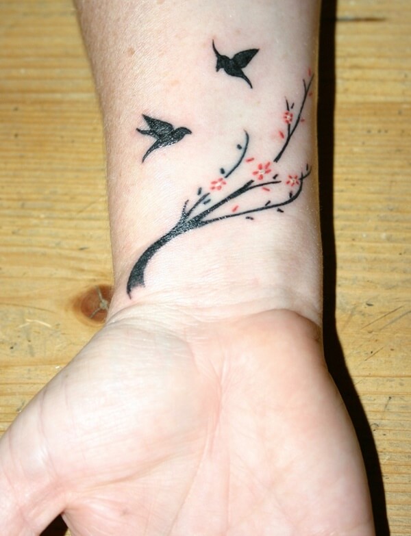 wrist tattoo designs (31)